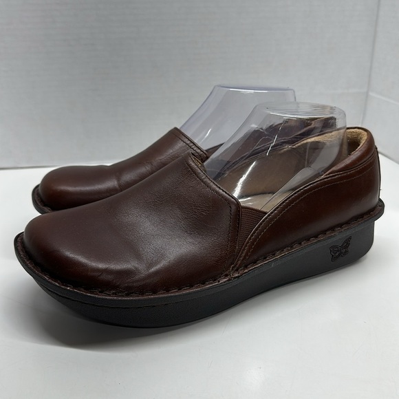 Alegria Debra Leather Closed Toe Clogs Shoes Dark Brown Women's Size 41 10.5 11 - Picture 4 of 11